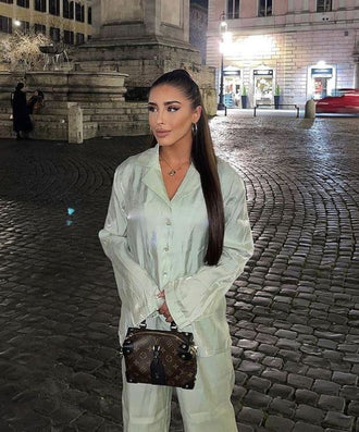 Christmas watts that trend wtt dresses womens fashion latest trends oh polly boohoo pretty little thing models influencers outfits gym wear jumpsuits coords two piece sets womens clothing