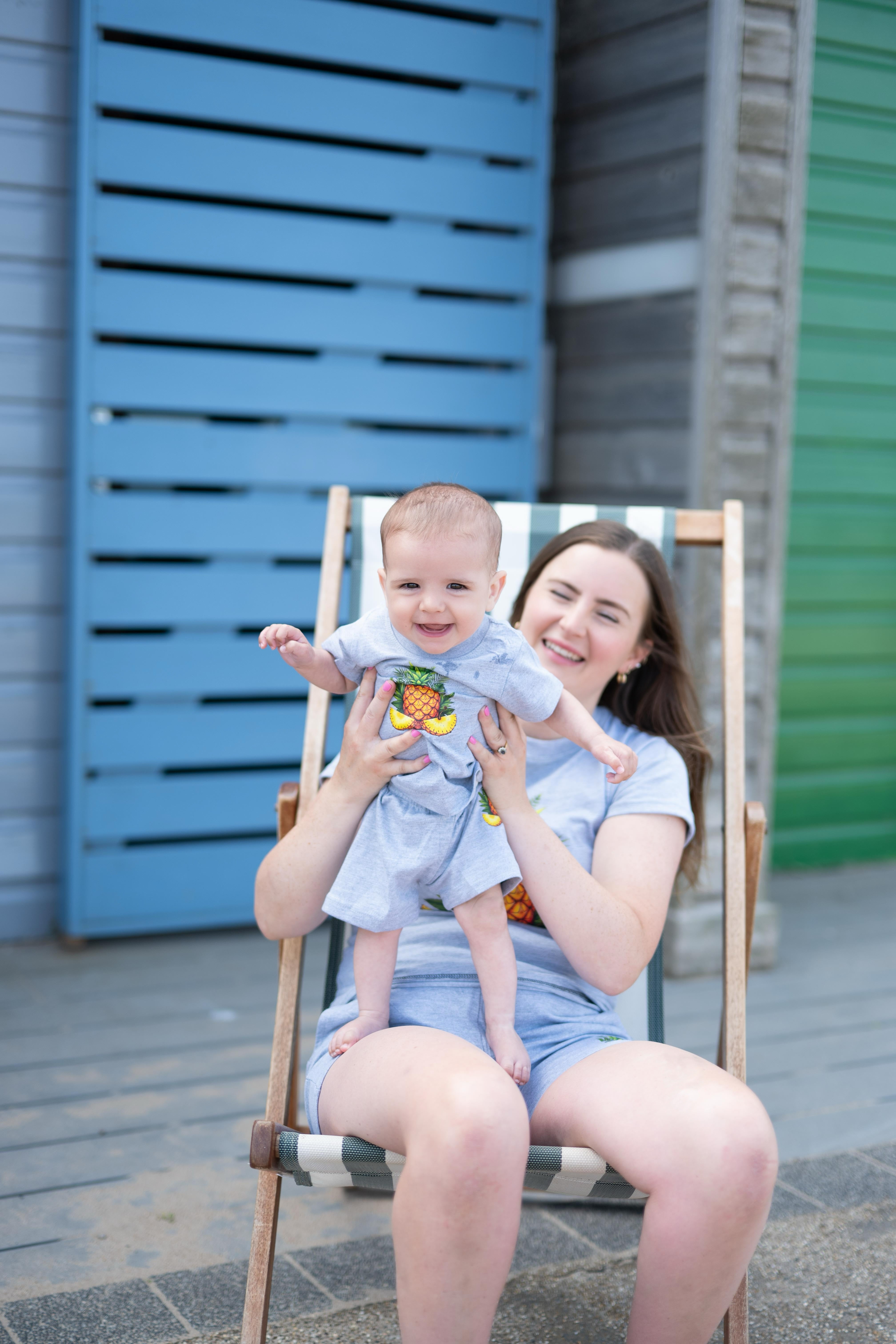 Grey Pineapple T-Shirt - Kids
