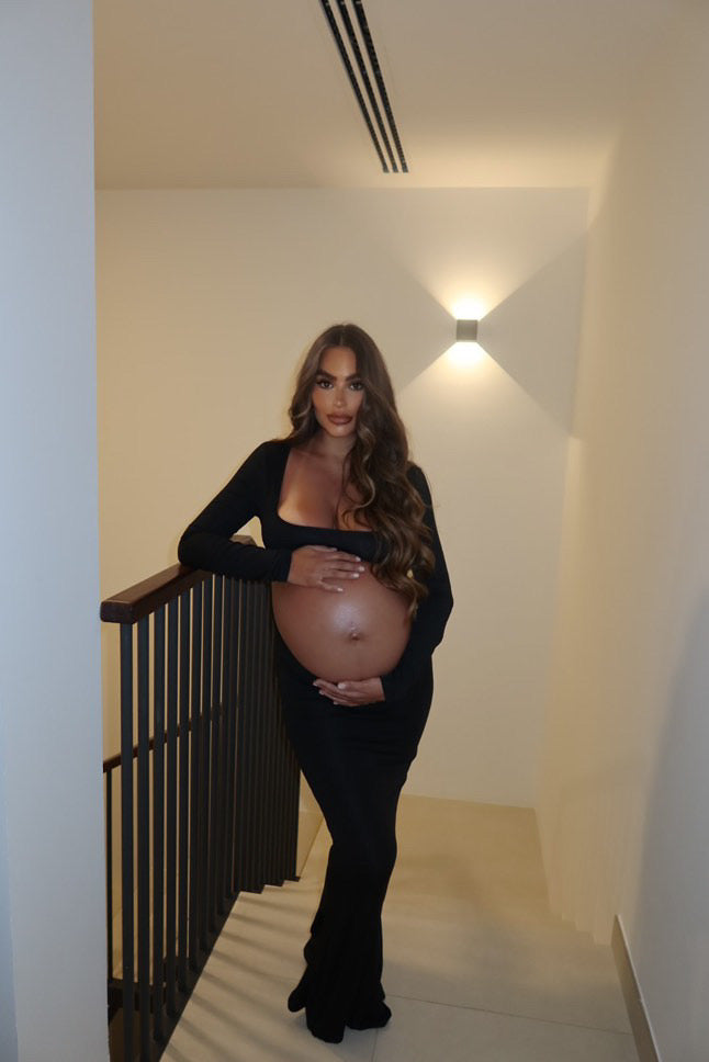 Maternity Cut Out Bump Maxi Dress in Black