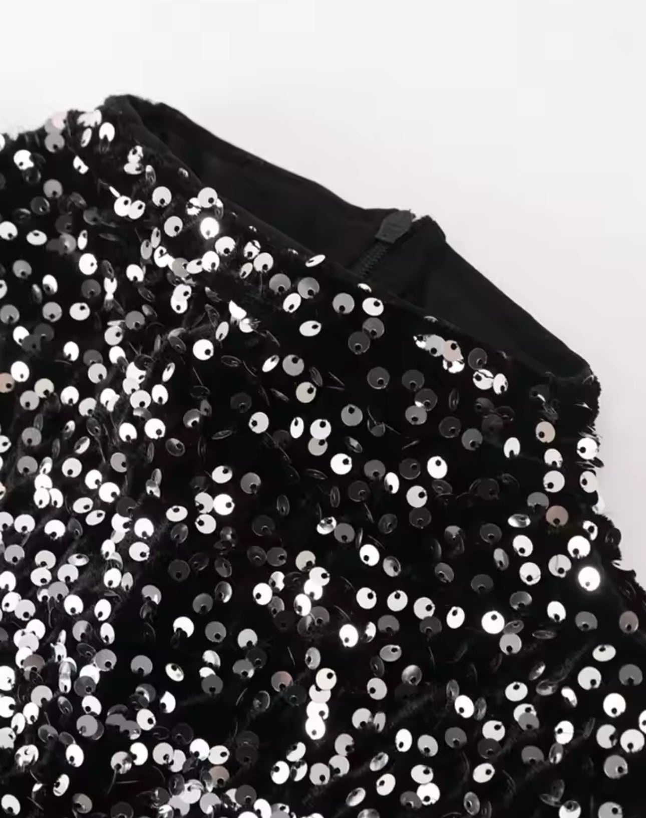 Capped Sleeve Sequin Dress in Black