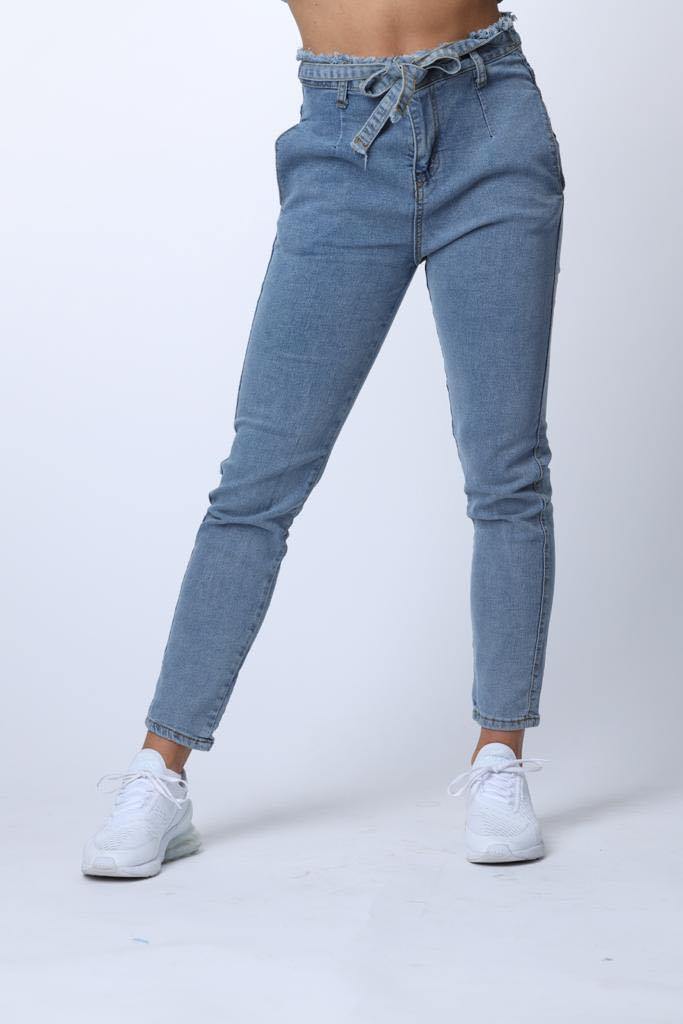 Belted High Waist Jeans in Blue - watts that trend