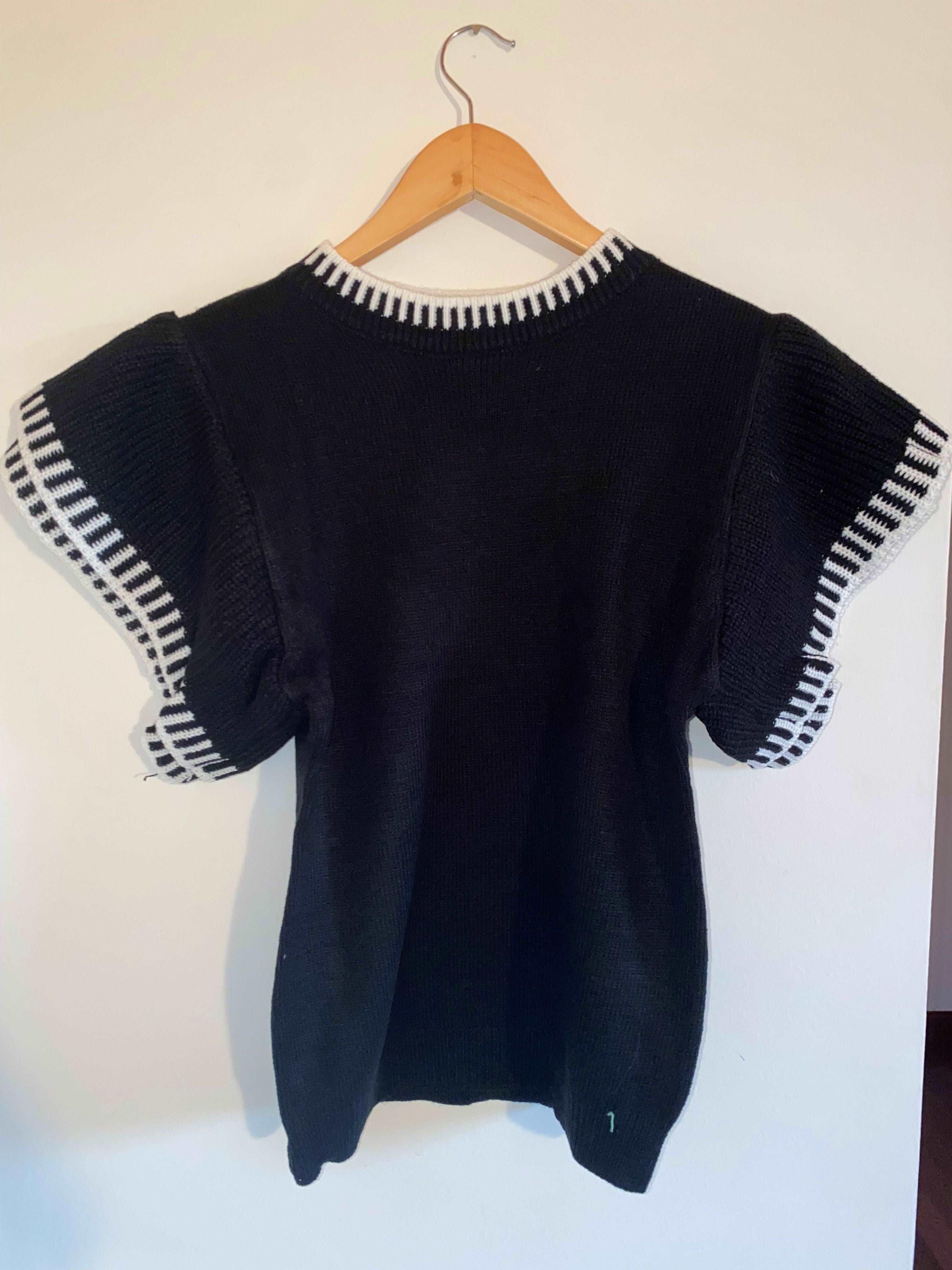 Black Knitted Jumper (SAMPLE SALE)