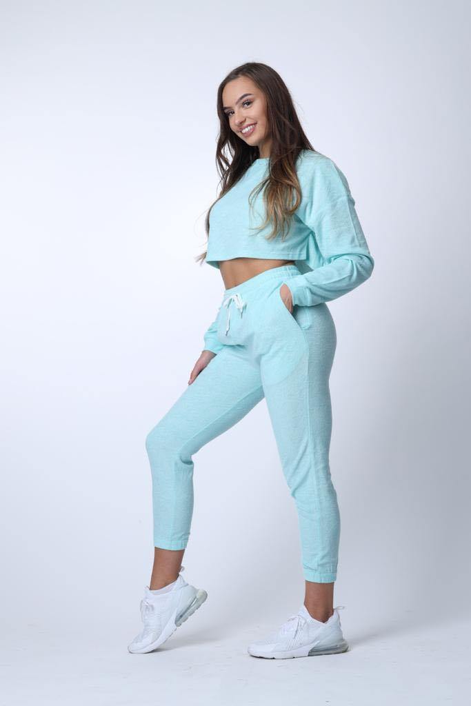Just Chillin' Cropped Joggers in Mint - watts that trend